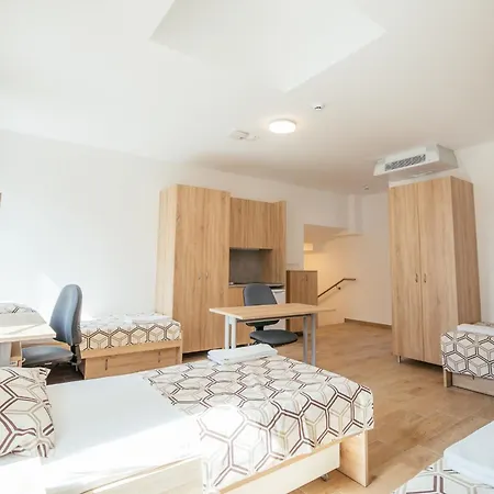 Hostel Prenocisca Prisoje
