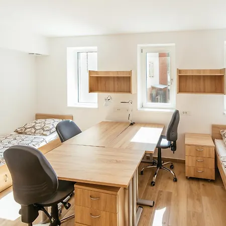 프레노치스카 프리소네 *