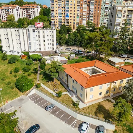 Prenocisca Prisoje Hostel