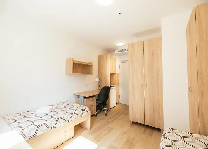 Prenocisca Prisoje 旅馆 *