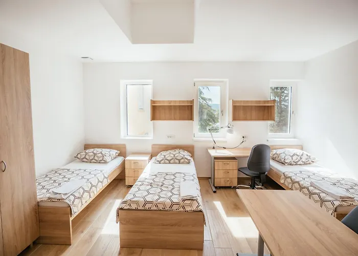 Prenocisca Prisoje Hostel Koper