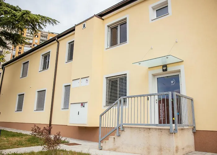 Hostel Prenocisca Prisoje