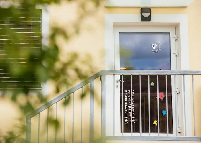 Hostel Prenocisca Prisoje *